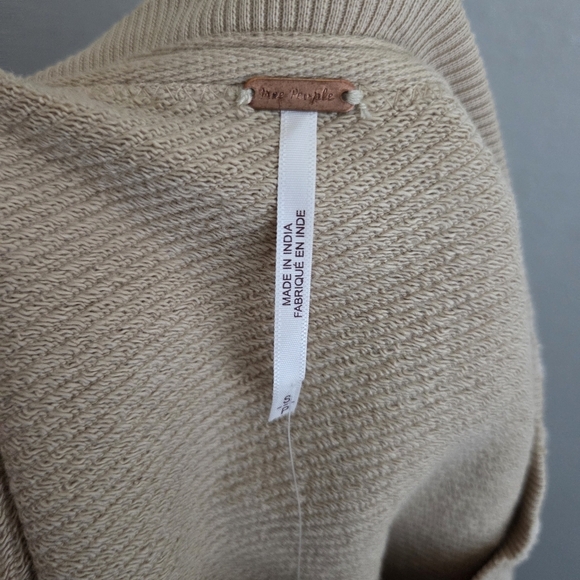 Free People Grams Attic Sweatshirt size S NWT - Picture 11 of 11